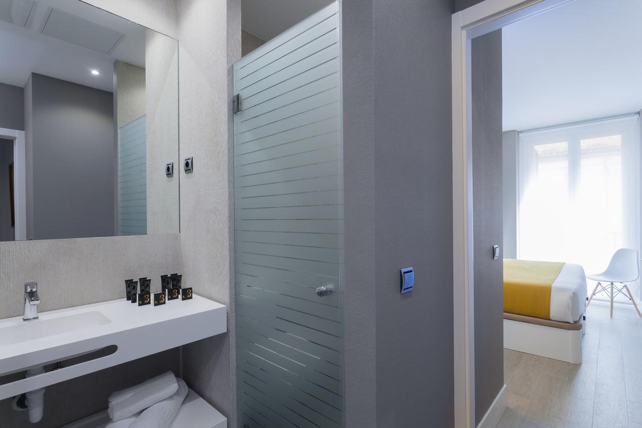 Dobo Rooms Palacio Apartments 马德里 外观 照片